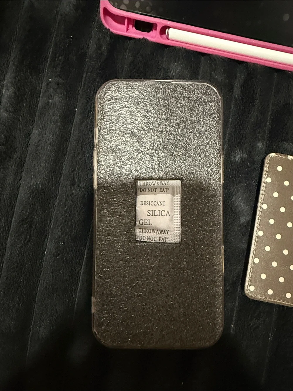Cocoa Dot Walli case- iPhone 16 pro max